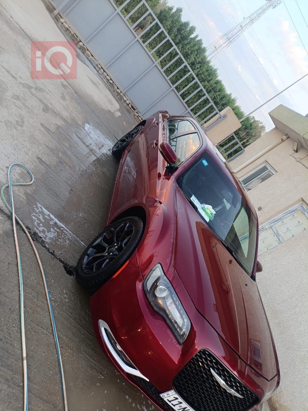 کرایسلەر 300